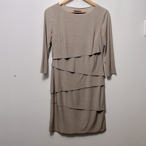 Tahari Arthur S. Levine size 6 layered 3/4‎ sleeve length gold shimmery dress